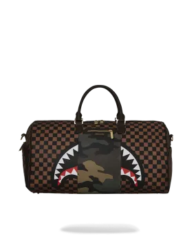 EXTERIOR GOLD ZIP POCKET SHARKS IN PARIS DUFFLE