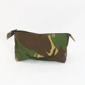 Personal Hygiene: Wash Bag / Mini Holdall. Zip Top. Dutch. Used / Graded. D.P.M.